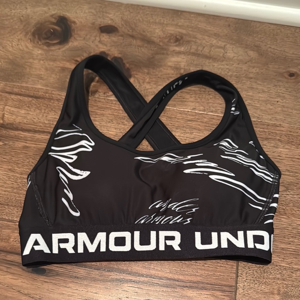 Under Armour Black and White Sports Bra